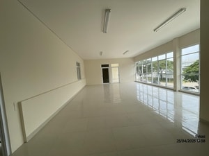 Sewa Gudang Cikarang Selatan Delta Silicon 5 Lippo Cikarang Luas Bangunan 1500 meter