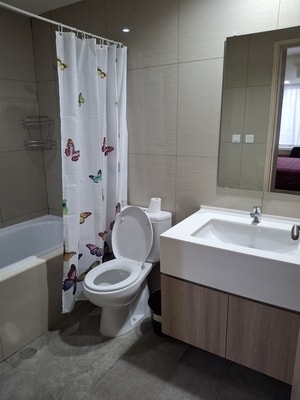 Sewa Apartemen Orange County Cikarang Tower Newport 2Bedroom Full Furnish
