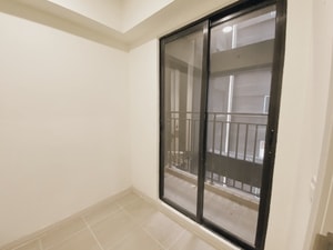 Sewa Apartemen Meikarta Bulanan Distrik 1 2BR Non Furnish  Kosongan Murah Rapi Siap Pakai