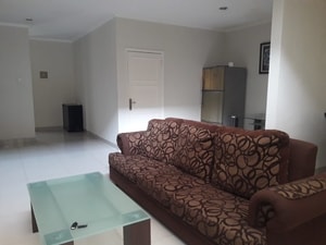 Jual Rumah di Taman Dago Indah Lippo Cikarang - 4+1 Kamar Tidur 2,5 Miliar Nego