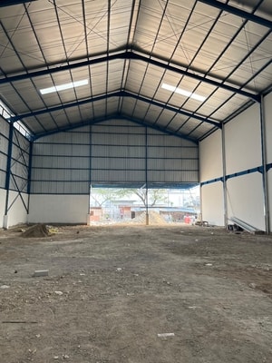Gudang dijual di Delta Silicon Lippo Cikarang tampak depan