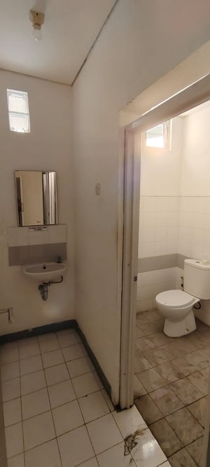 Gudang Disewakan di Kawasan Delta Silicon Lippo Cikarang Luas 4300meter (13)