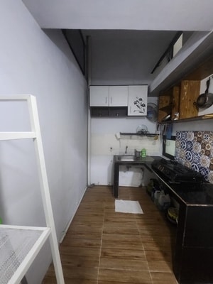 Disewakan Rumah Deltamas Cluster Naraya 3KT Semi Furnish bisa untuk mess