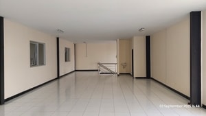 Gudang Disewakan di Cikarang Selatan dalam Kawasan Delta Silicon Lippo Cikarang Baru Murah Rapi Siap Pakai