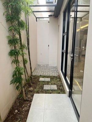 Rumah 2 Lantai 3 Kamar Tidur — Tipe Sazanka Savasa Deltamas