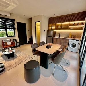 XQ Livin Tipe X5 Lippo Cikarang  2 Lantai 2 Kamar Tidur 2 Kamar Mandi