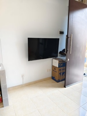 Rumah Disewakan atau Dikontrakkan Semi Furnish di Deltamas Cikarang Pusat Cluster de Silva Dekat Naraya dan Kawasan GIIC KITIC