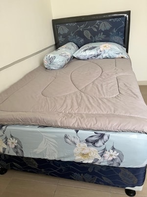 foto Bedroom Jual Apartemen Meikarta Tipe 2BR 2 Kamar Tidur Full Furnish Bagus Siap Pakai atau Disewakan (9)