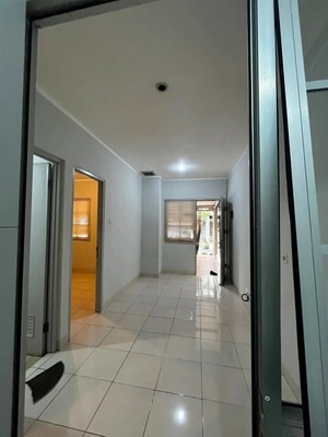 Rumah non furnished Lippo Cikarang
