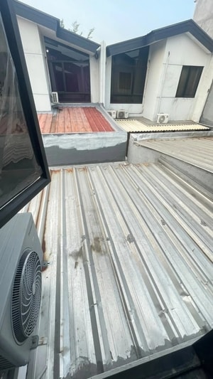 Akses jalan cluster Silvercreek Waterfront Estate Cikarang