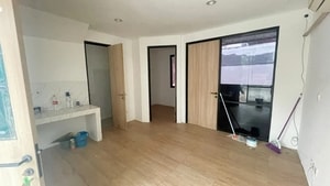 Ruang tamu rumah sewa 3 kamar Silvercreek Waterfront