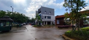 Sewa Ruko The Hive Uptown Lippo Cikarang  Konsep 3-Key & Tangga Terpisah