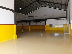 Area Gudang Disewakan Gudang Pamanahan Cikarang Luas 1.200 m² Akses Kontainer 20 Feet