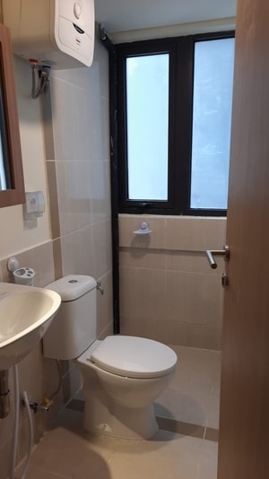 Sewa Apartemen Meikarta Bulanan Distrik 1 2BR Full Furnish Rapi Siap Huni