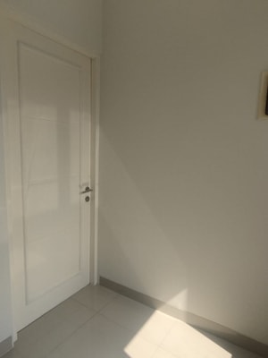 Rumah di Sewakan di Lippo Cikarang Cluster Ambrosia Non Furnish 2KT Rapi Siap Huni