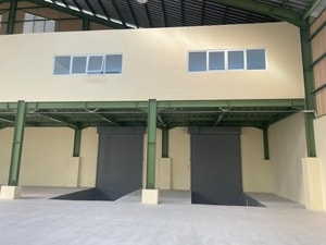 Sewa Gudang Lippo Cikarang Kawasan Industri Delta Silicon Bangunan Baru Rapi Siap Pakai