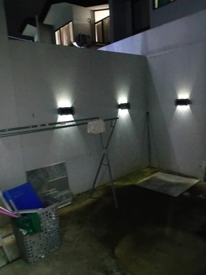 Take Over Rumah Waterfront Uptown Lippo Cikarang 2 Lantai 2 Kamar Tidur