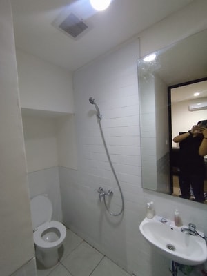 Sewa Rumah Kontrakan Murah Murah Di Lippo Cikarang Full Furnish - 3Kamar Tidur Cluster Cendana