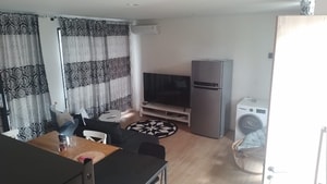 Living Room Sewa Rumah Lippo Cikarang Cluster Waterfront Silvercreek Full Furnish 3Kamar Tidur | Exera