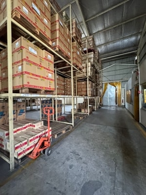 gudang luar kawasan bekasi