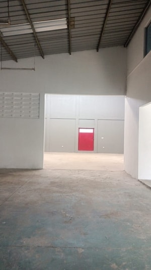 gudang bebas banjir cikarang