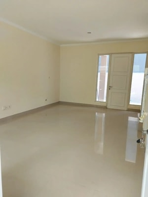 Kamar tidur rumah sewa Lippo Cikarang non furnish
