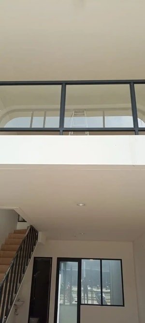 foto lantai 2 Sewa Ruko The Hive Patio Lippo Cikarang  2 Lt 85 JtThn