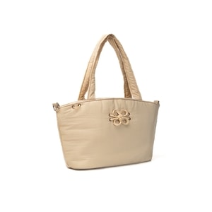 Blume Tote Bag beige dari Into The Lume dengan hiasan tali berbentuk bunga, totebag stylish dan ringan untuk aktivitas sehari-hari.