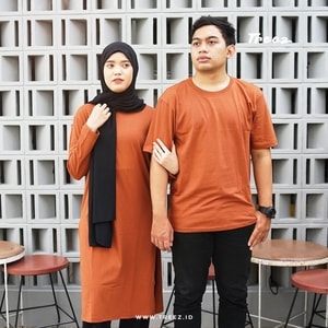 Kaos Emilia Couple Polos Premium By Treez - Cinnamon