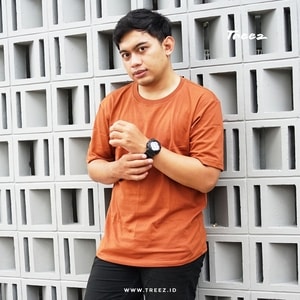 Kaos Emilia Couple Polos Premium By Treez - Cinnamon