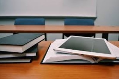 Syarat Menjadi Seorang Tata Usaha Sekolah
