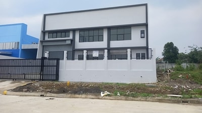 Jual Gudang Cikarang Delta Silicon 3 Lippo Cikarang 611 meter 550 Juta Rapi Siap Huni