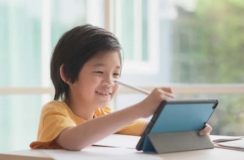 Ngajarin Anak Jaman Now Biar Ga Kejebak Medsos