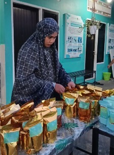 pengurus almarhamah menata rapi family support dengan kemasan baru