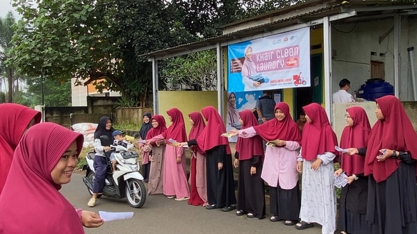 RTQ Khairukum berkolaborasi dengan YBM PLN Resmikan Usaha Mandiri Pesantren “Khair Clean Laundry"