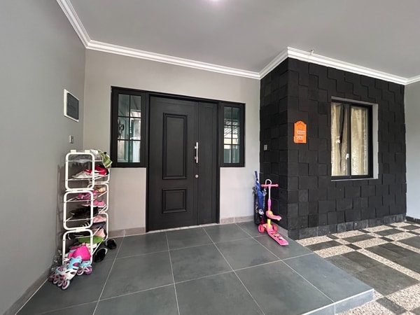 Inspirasi Rumah Minimalis Harmonis dengan Pintu & Jendela Aluminium Alphamax