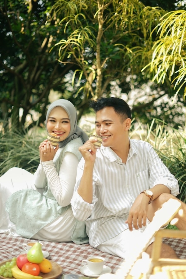 Prewedding Adat vs Prewedding Modern: Pilih Gaya yang Sesuai di Asianu Studio