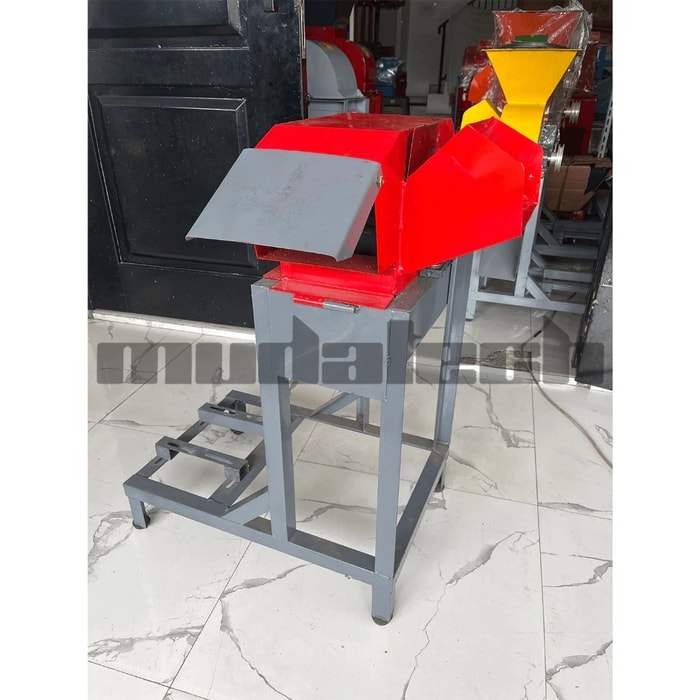 4 Perawatan Mesin Pencacah Rumput agar Mesin Tidak Mudah Rusak