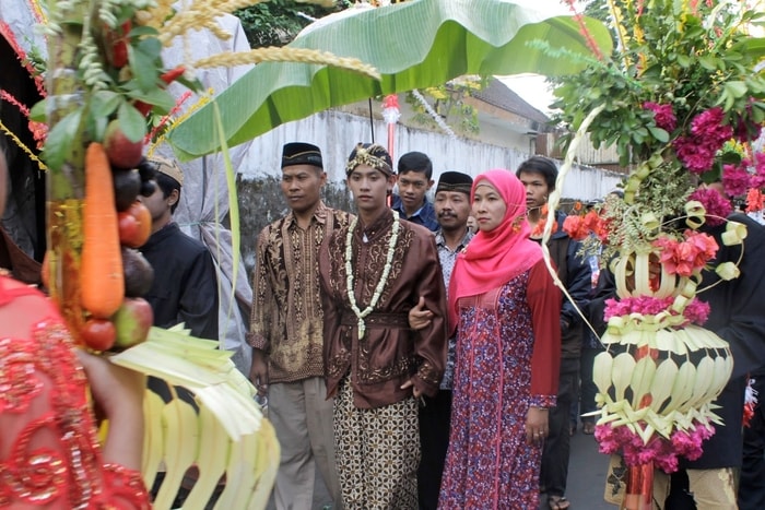 Adat Istiadat Jawa Timur: Memahami Kearifan Lokal yang Kaya Budaya
