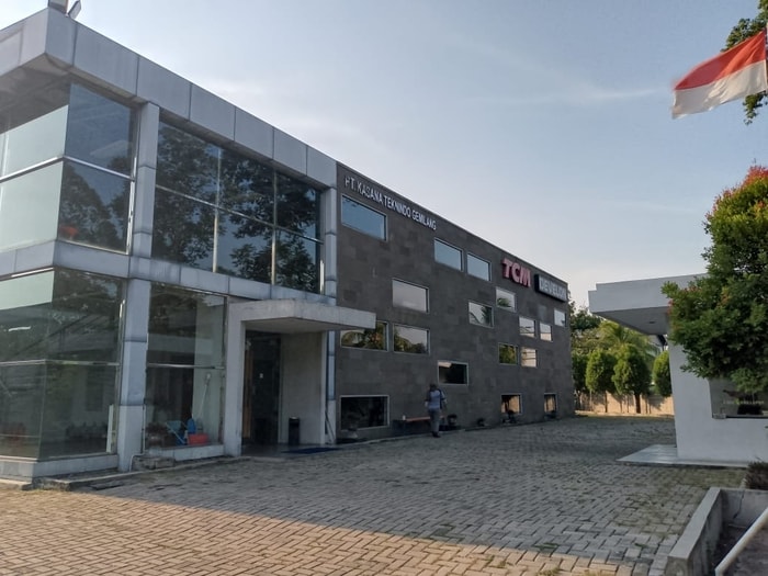 DIJUAL GUDANG / PABRIK 2800 / 5000 METER KAWASAN JABABEKA 2 CIKARANG KAB BEKASI