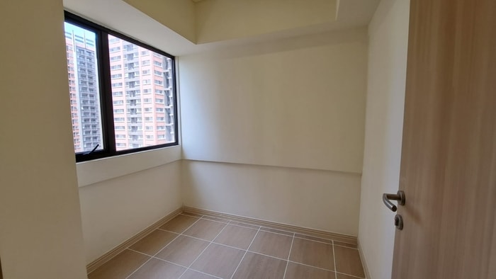 SEWA APARTEMEN MEIKARTA 2BR NON-FURNISH