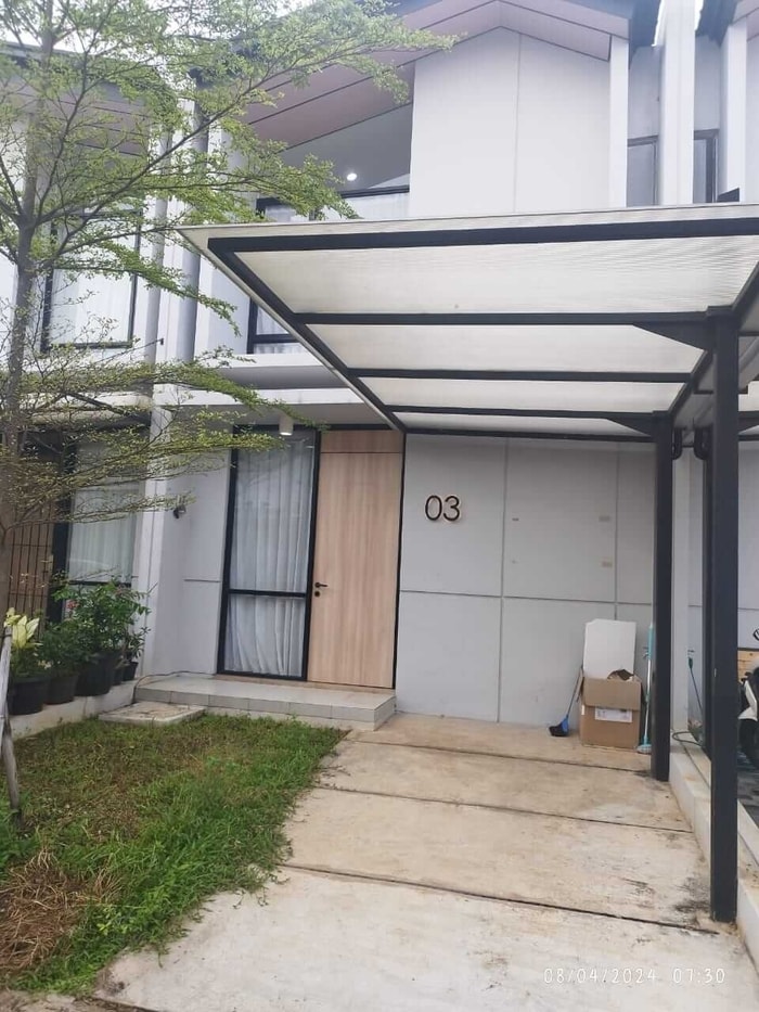 Disewakan Rumah Semi Furnish 2 Kamar Tidur di Claster Waterfront Trevertine (type 1)