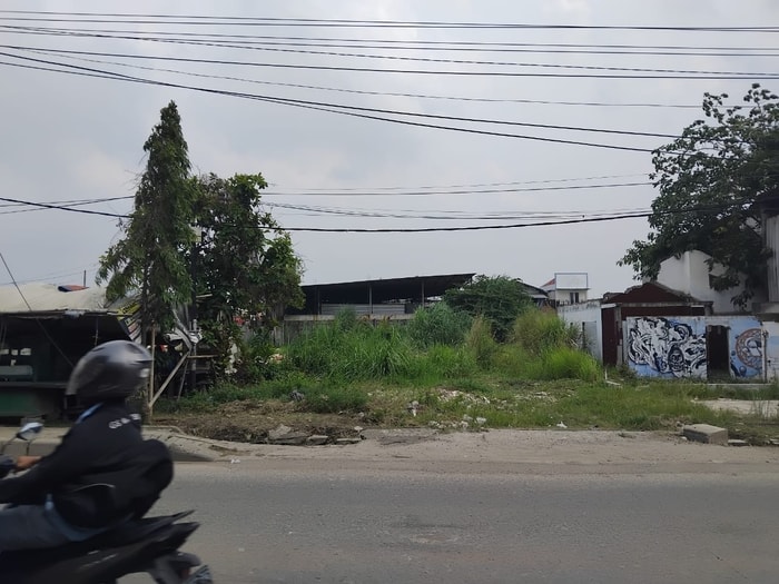 Dijual Kavling Jababeka Area Komersil Luas 1235 meter arah ke stasiun lemah abang