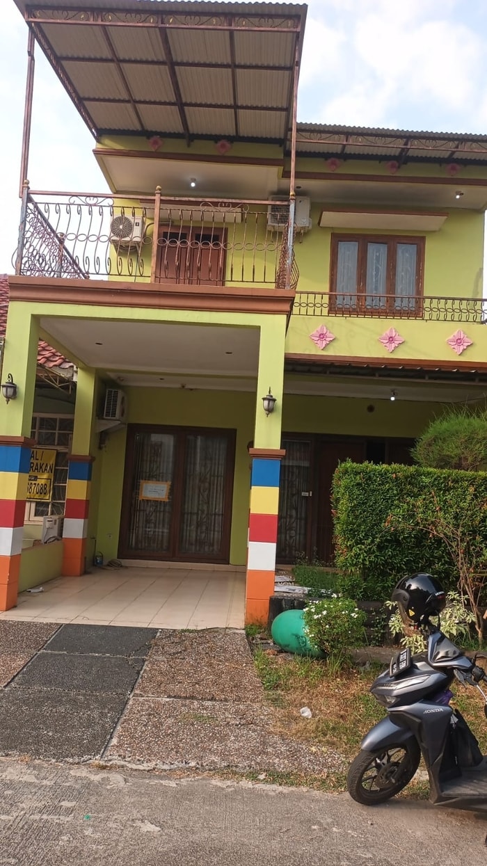 Sewa Rumah Lippo Cikarang Full Furnish Cluster Beverly