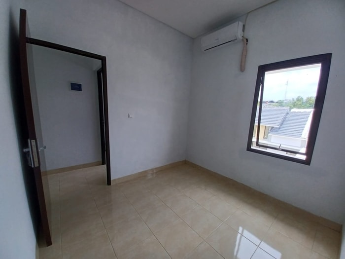 Disewakan Rumah di Cluster Naraya Park Deltamas 2 Kamar Tidur