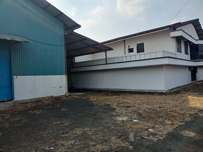 Disewakan Gudang Pabrik di Narogong kota Bekasi Luas 1600 / 2344 Meter