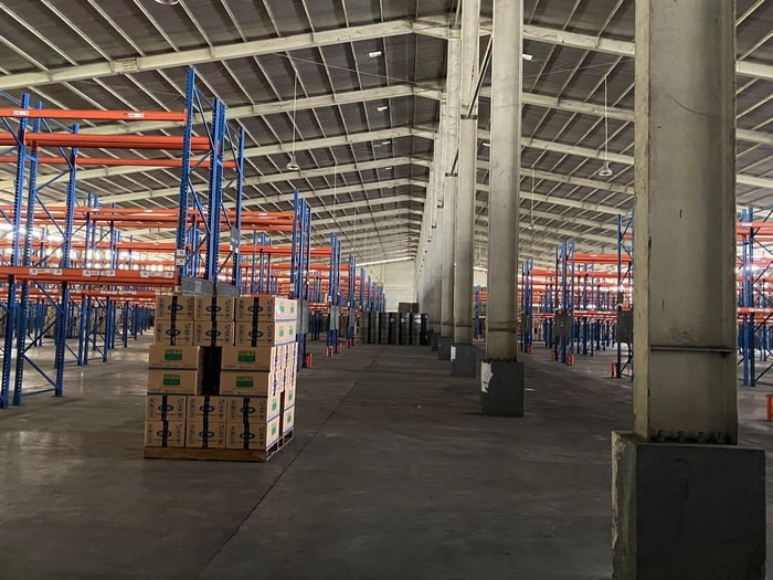DIJUAL PABRIK CIKARANG KAWASAN JABABEKA LUAS 1,3HA TANAH 2,2HA