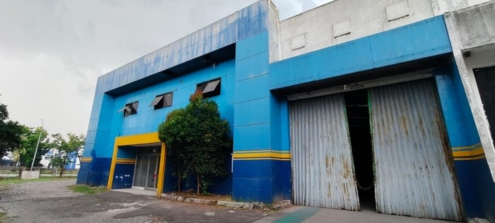 Gudang Disewakan di Jabebeka 2 Luas 966 Meter Terima Dalam Keadaan Rapi