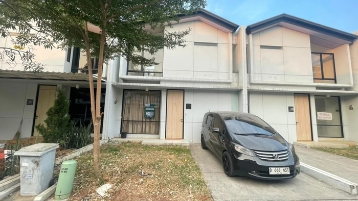 Rumah disewakan di Cluster Silvercreek Waterfront Estate Lippo Cikarang