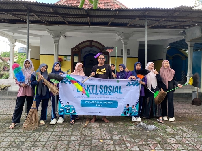 Bakti Sosial Peringatan Hari Santri 2025